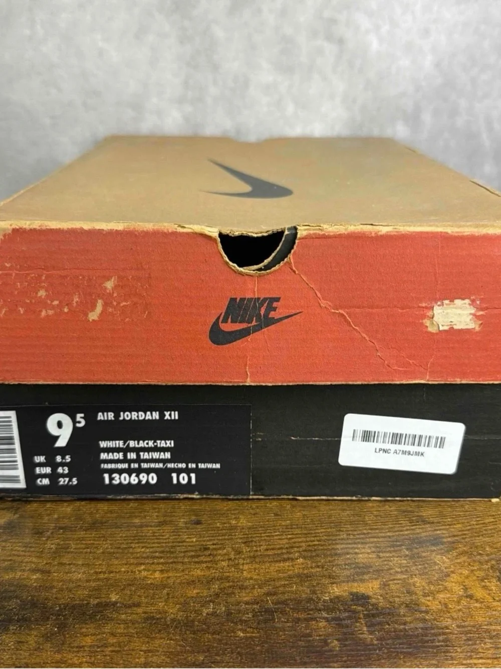 NEW Vintage Air Jordan 12 OG Taxi 1996 Size 9.5 130690-101 Men’s Sneakers Rare